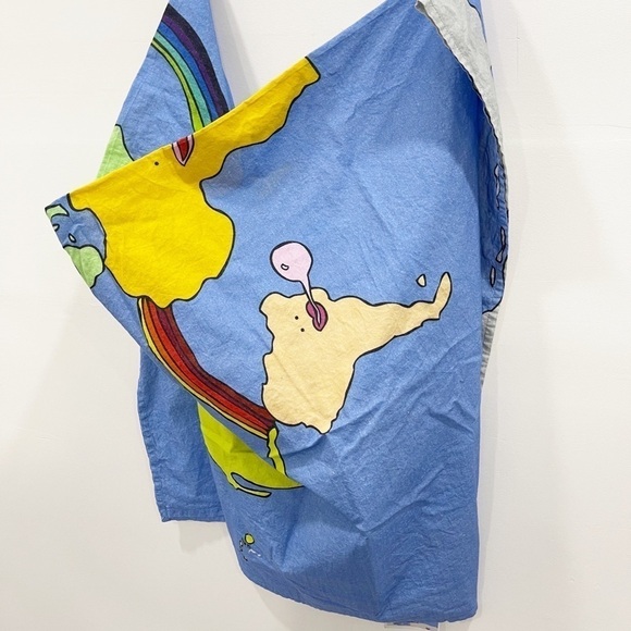 Kimsworld x Urban Outfitters Home World Map Tapestry New - Picture 7 of 8